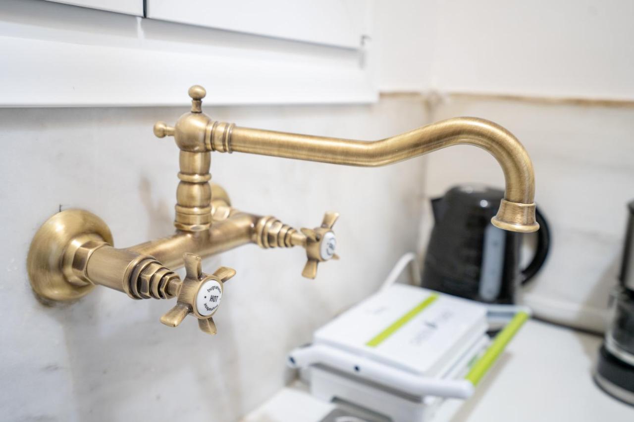 Panormou Metro Station 1 Bedroom 2 Persons Flat Athens Luaran gambar